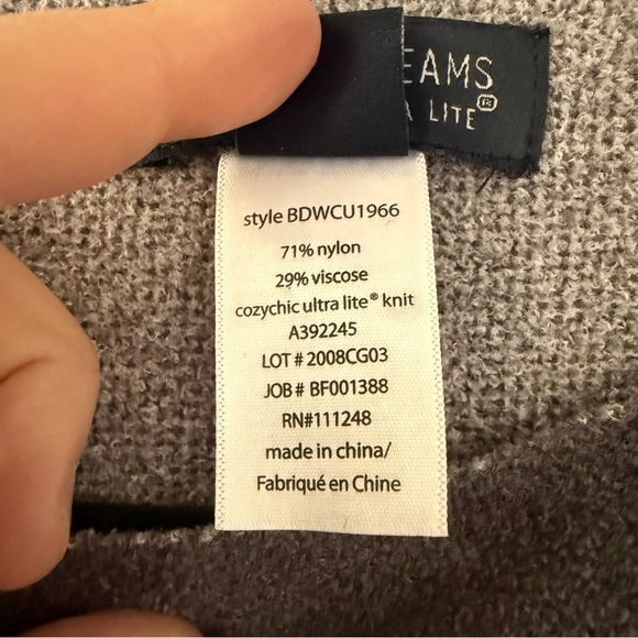 Barefoot Dreams Cape / Shawl One Size Gray Striped sweater - Picture 4 of 7